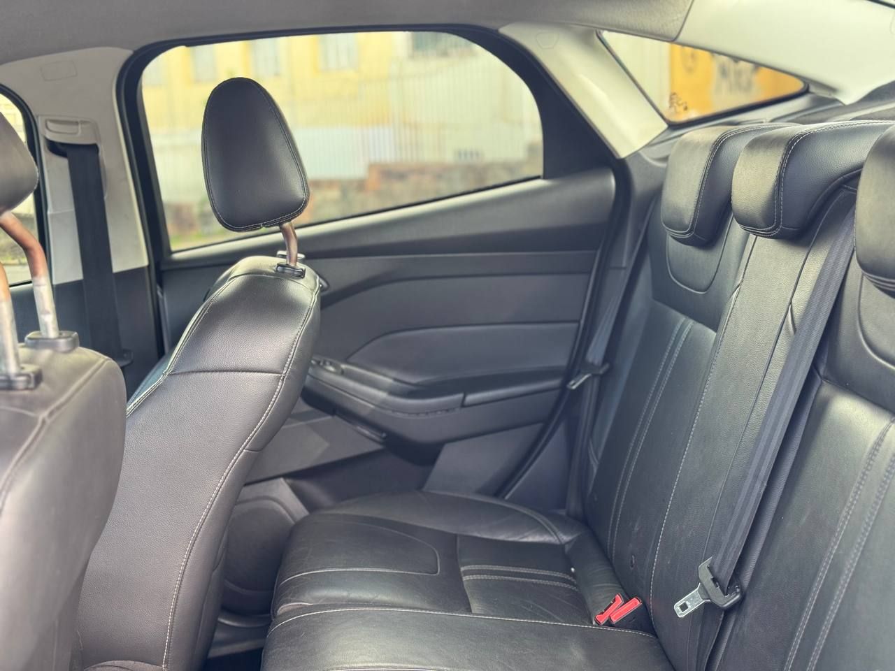Ford Focus Sedan