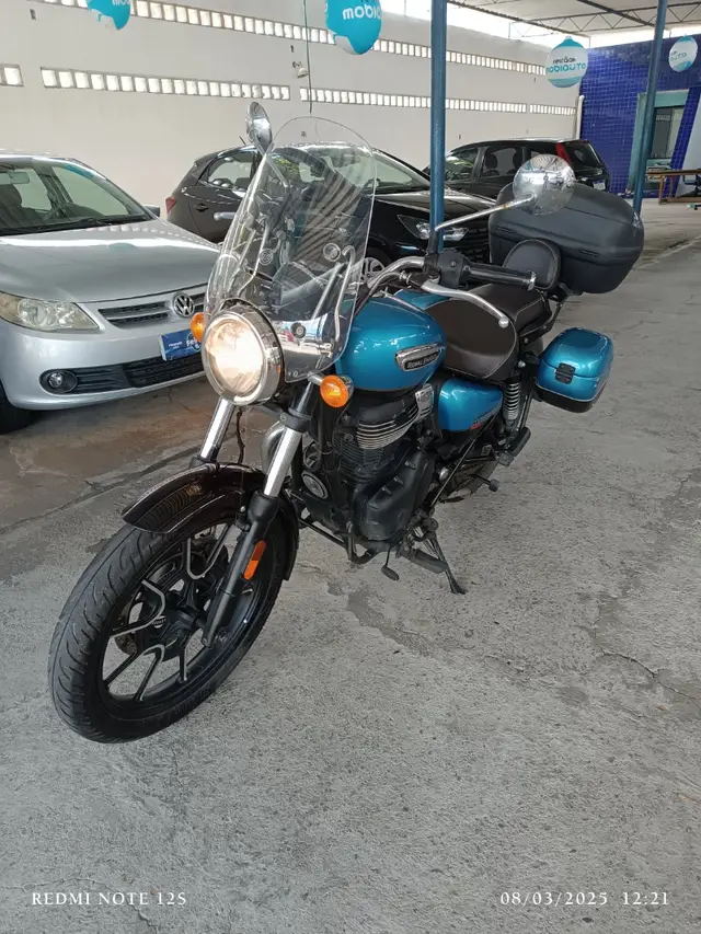 Carro Royal Enfield Meteor 350 2023 Fireball