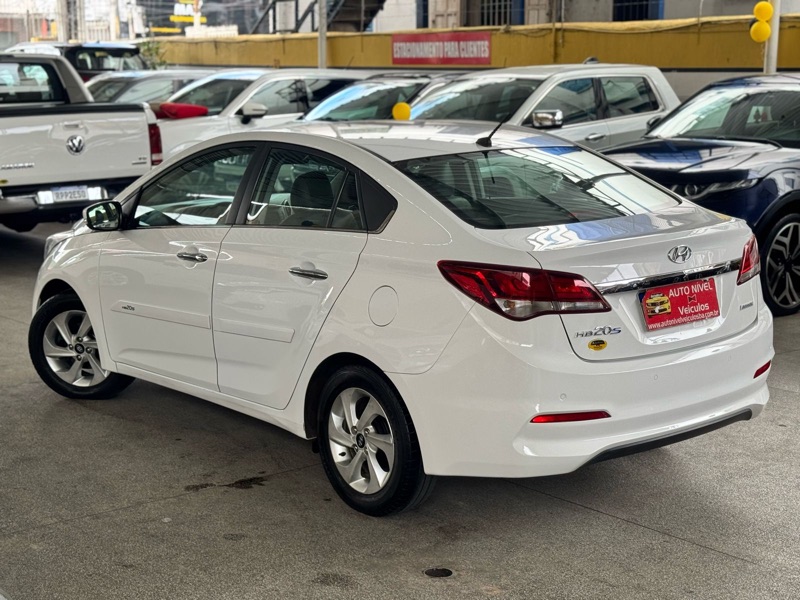 HYUNDAI HB20S