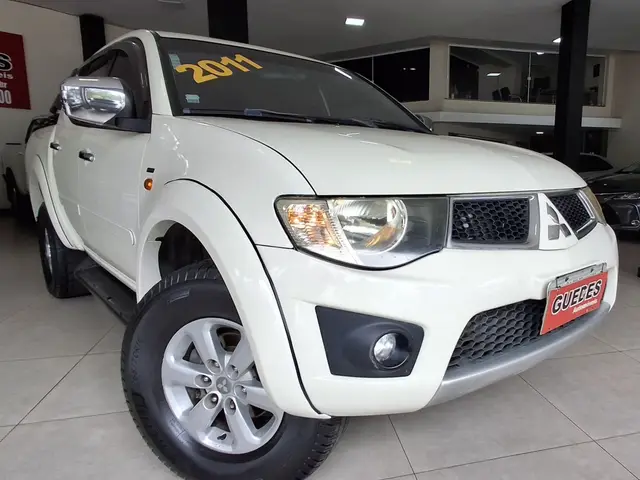 Carro Mitsubishi L200 Triton Sport 2011 L 200 Triton HPE 4x4 3.2 (aut) (cab. dupla)