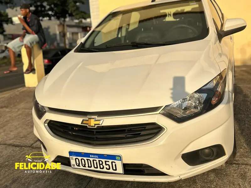 Chevrolet Onix 1.0 LT SPE/4
