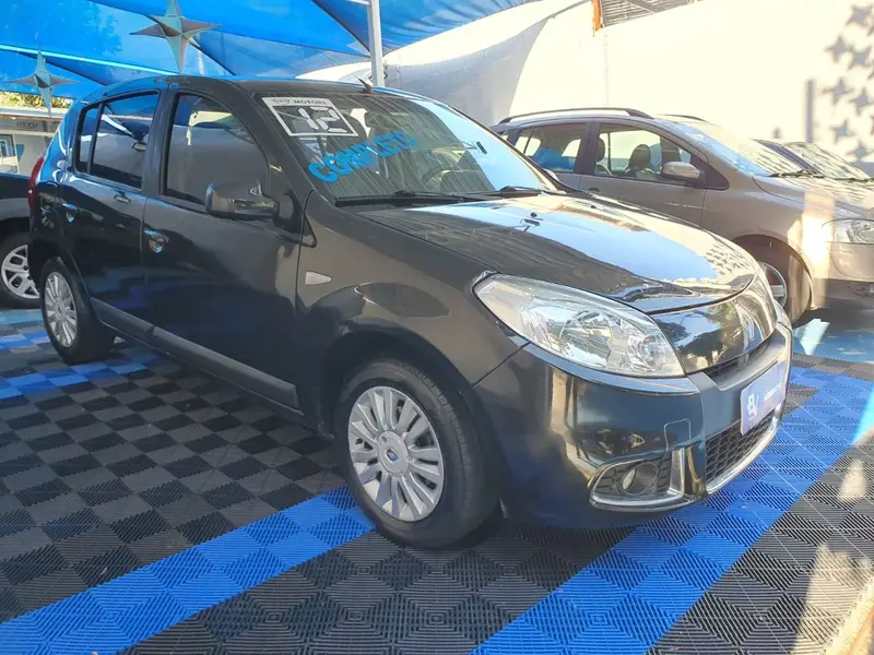 Renault Sandero Privilège 1.6 8V Hi-Torque (flex)