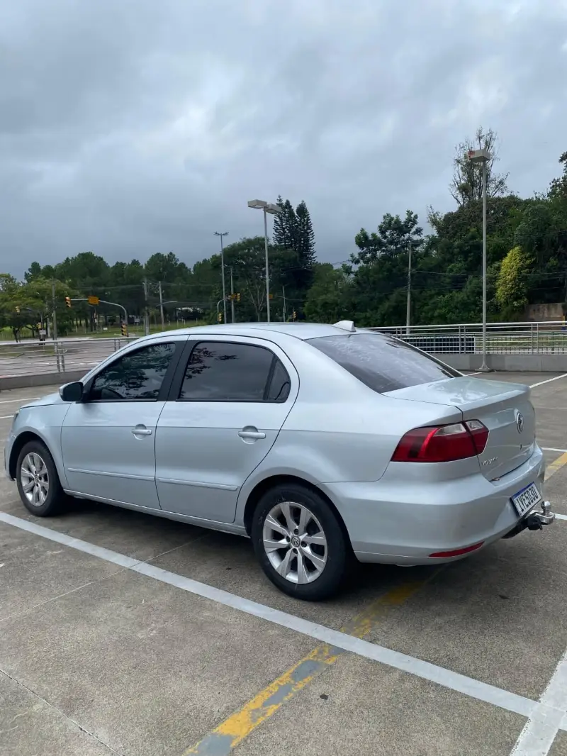 Volkswagen Voyage 1.6 MSI Comfortline (Flex)