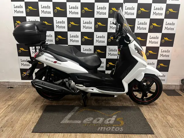 Carro Dafra Citycom  2017 S 300i/300i ABS