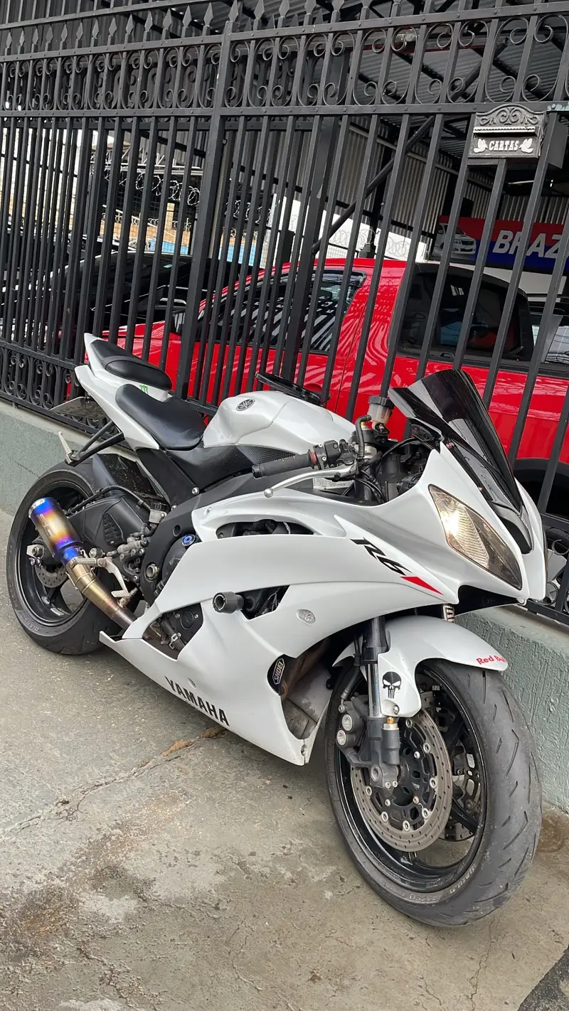 Yamaha YZF R6 600