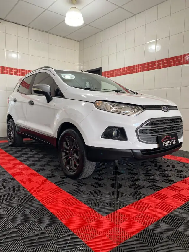 Carro Ford EcoSport 2014 Ecosport Freestyle Plus 1.6 16V (Flex)
