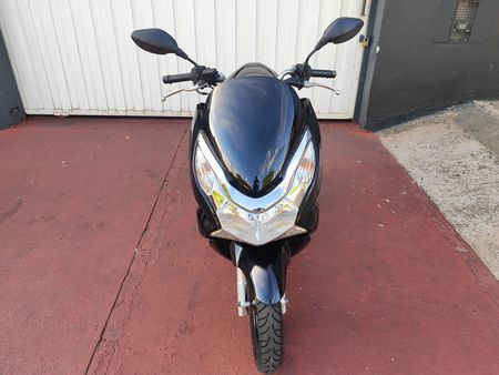 PCX 150 DLX