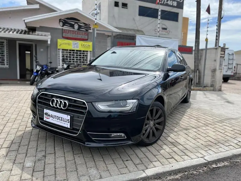 Audi A4 2.0 TFSI Ambiente Multitronic