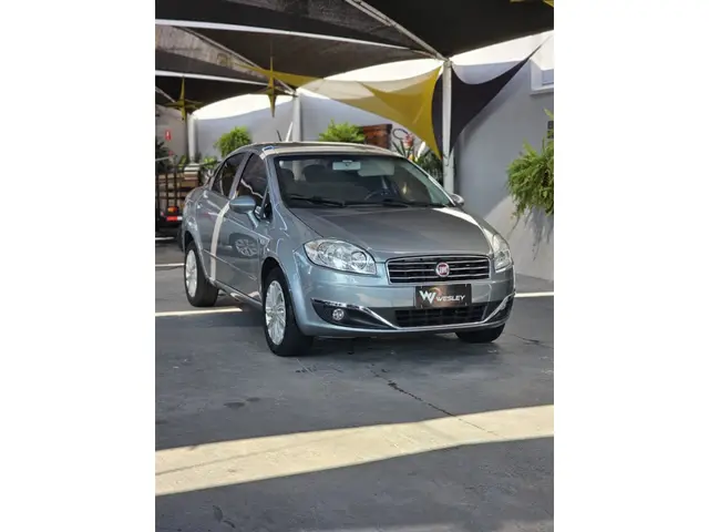 Carro Fiat Linea 2016 Essence 1.8 16V Dualogic (Flex)