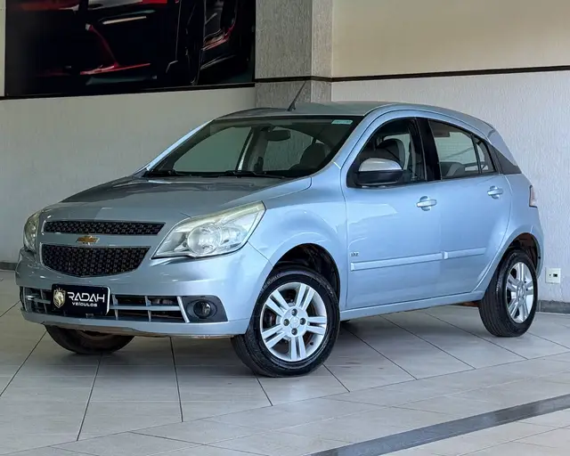 Carro Chevrolet Agile 2011 LTZ 1.4 8V (Flex)