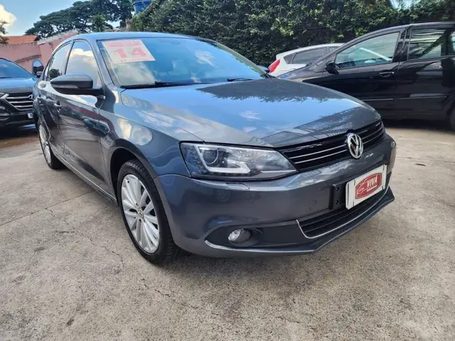 Carro Volkswagen Jetta 2014 2.0 TSI Highline DSG