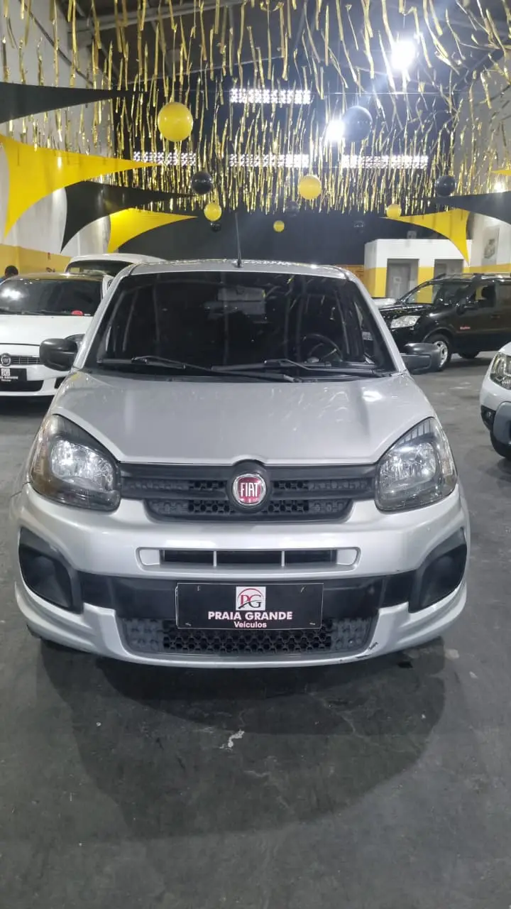 Fiat Uno Attractive 1.0