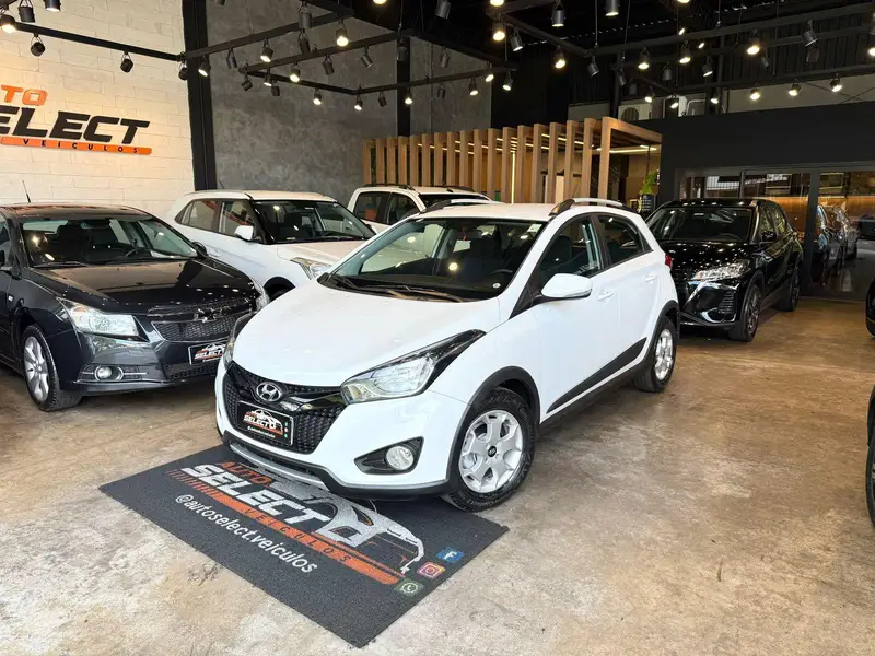 Hyundai HB20X Style 1.6 (Aut) (Flex)