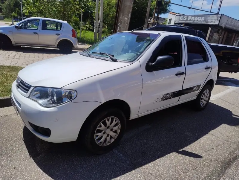 Fiat Palio Fire 1.0 8V (Flex) 4p