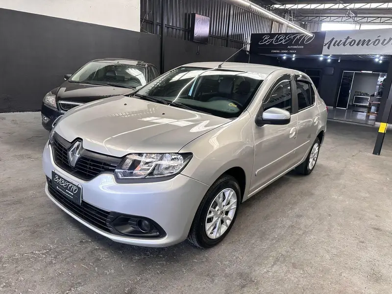 Renault Logan Dynamique 1.6 8V