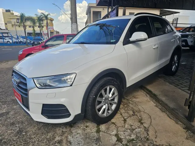 Carro Audi Q3 2017 1.4 TFSI Ambition S Tronic