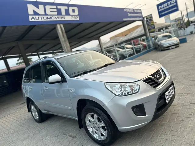 Carro CAOA Chery Tiggo 2015 2.0 16V (Aut)