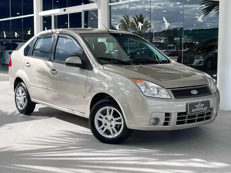 Ford Fiesta Sedan 1.6 (Flex)