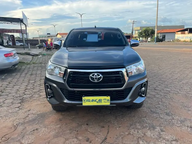 Carro Toyota Hilux Cabine Dupla 2020 Hilux 2.8 TDI SRV CD 4x4 (Aut)