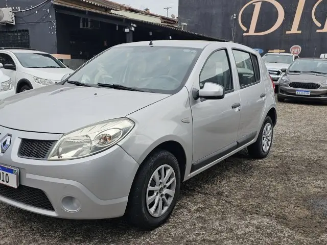 Renault Sandero Expression 1.0 16V (flex)