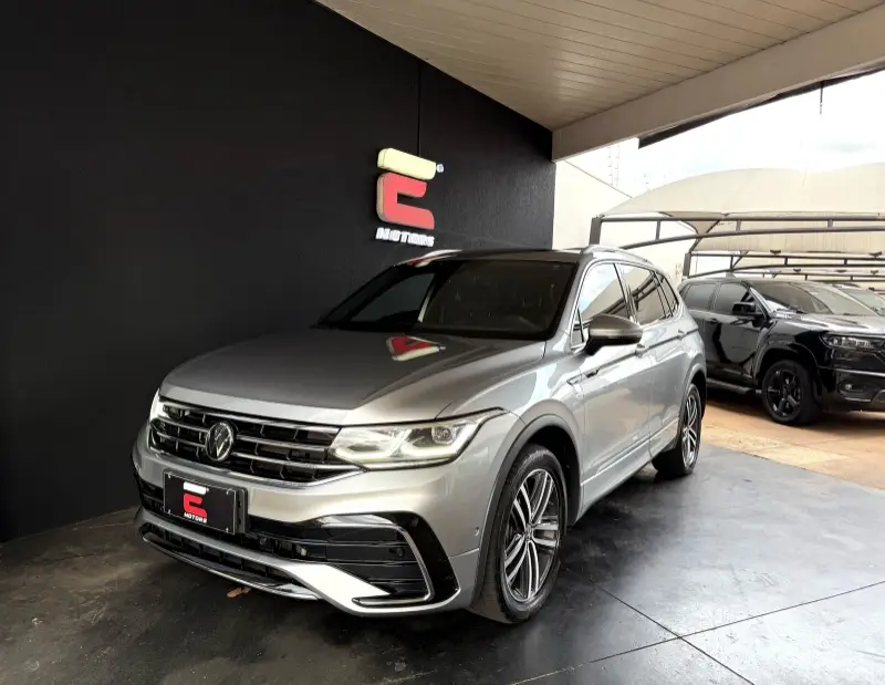 Volkswagen Tiguan Allspace R-Line 2.0 TSi