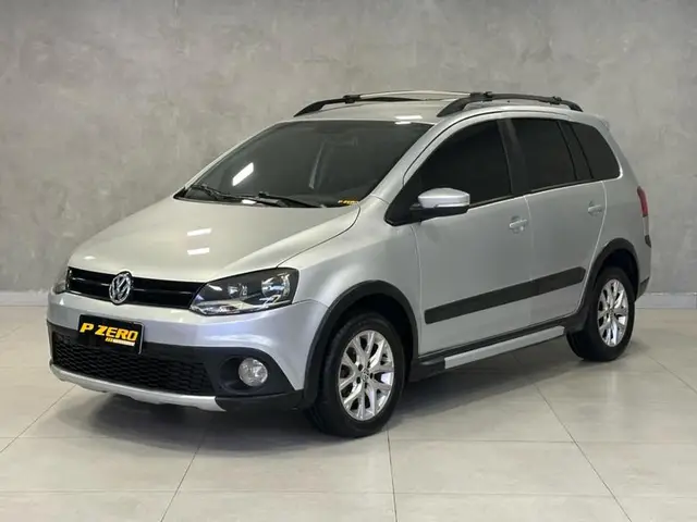 Carro Volkswagen SpaceCross 2013 1.6 8V (Flex)