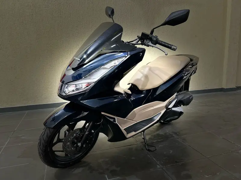 Honda PCX 160 DLX ABS