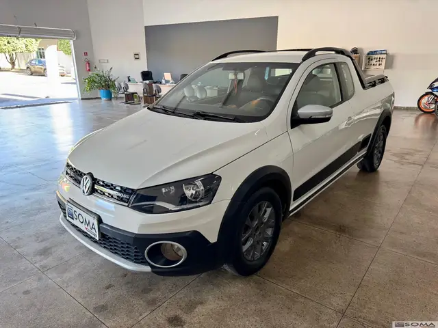 Carro Volkswagen Saveiro 2014 Cross 1.6 (Flex) (cab. estendida)