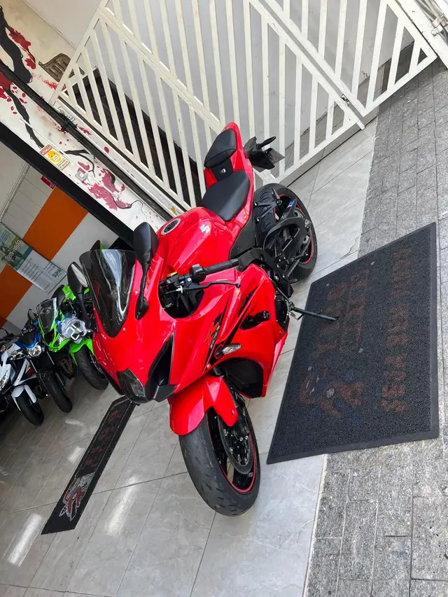 Carro Suzuki Gsx R 1000 2020 GSX-R 1000