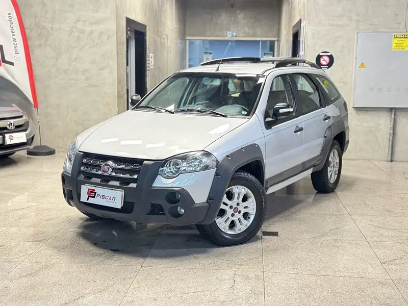 Fiat Palio Weekend Adventure Locker 1.8 8V Dualogic (Flex)