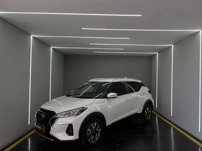 Nissan Kicks Sense CVT 1.6 (Flex)