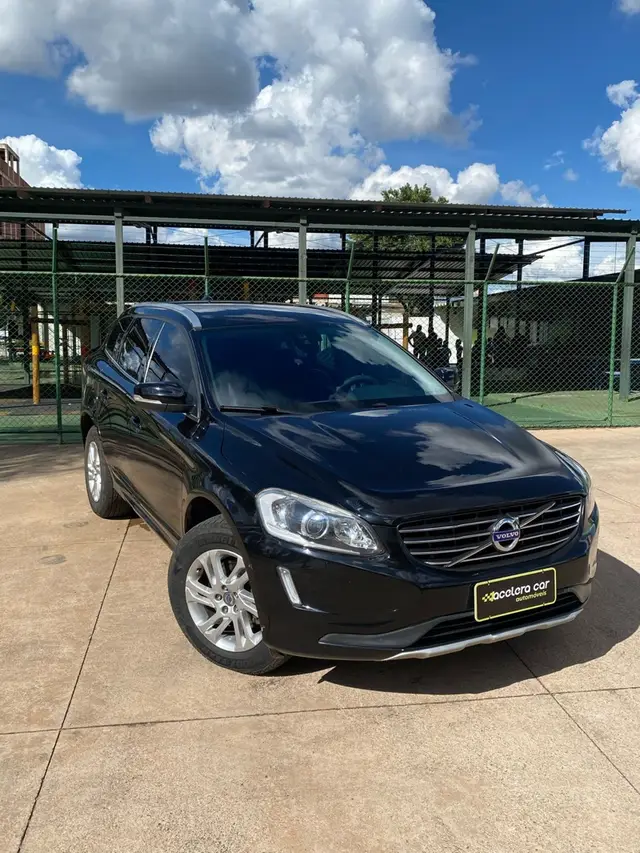 Carro Volvo XC60 2016 2.0 T5 Momentum