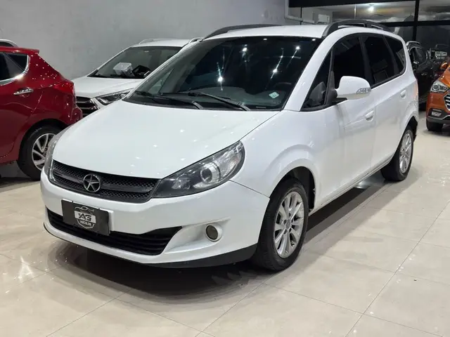 Carro JAC J6 2014 2.0 16V 7S