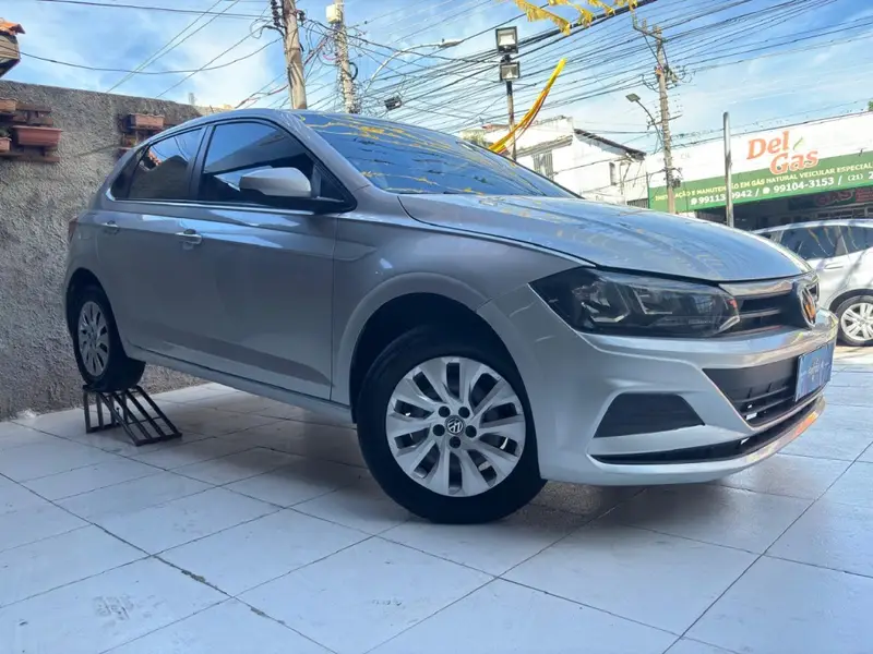 Volkswagen Polo 1.0 (Flex)