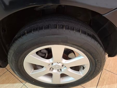Santa Fe GLS 2.7 V6 4x4 (7 lug)