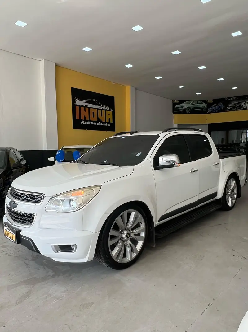 Chevrolet S10 Cabine Dupla S10 LTZ 2.4 4x2 (Cab Dupla) (Flex)