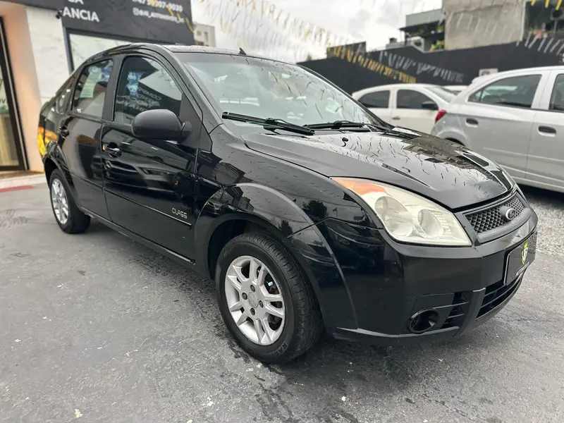Ford Fiesta Sedan 1.6 (Flex)