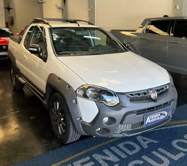 Fiat Strada Adventure 1.8 16V (Flex) (Cabine Estendida)