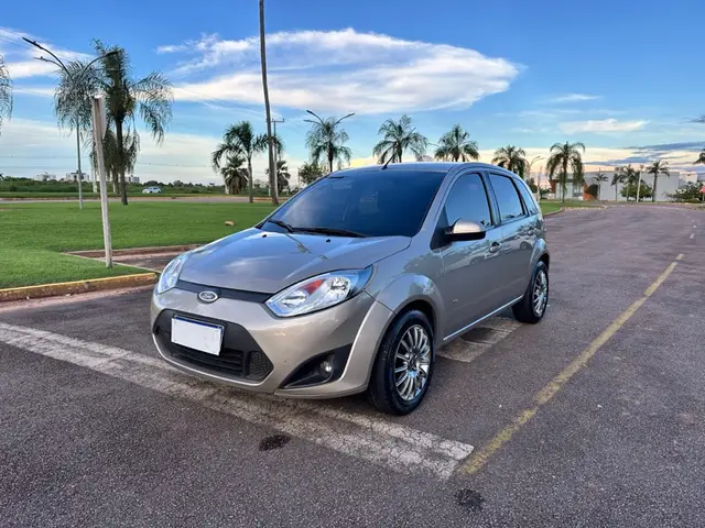 Carro Ford New Fiesta Hatch 2014 New Fiesta SE 1.6 16V