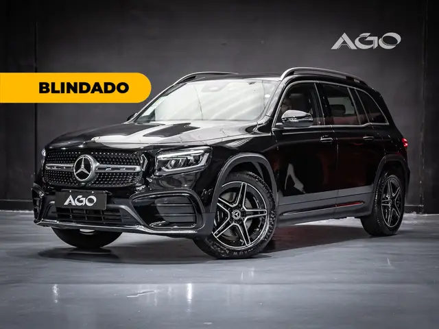 Carro Mercedes-Benz GLB 220 2025 4M AMG Line