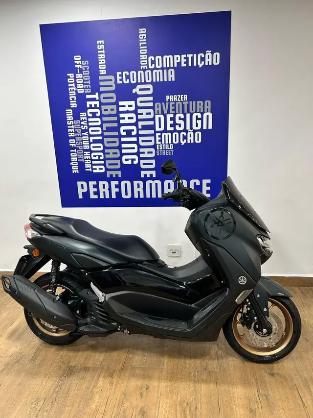 Carro Yamaha NMax 2023 Connected 160