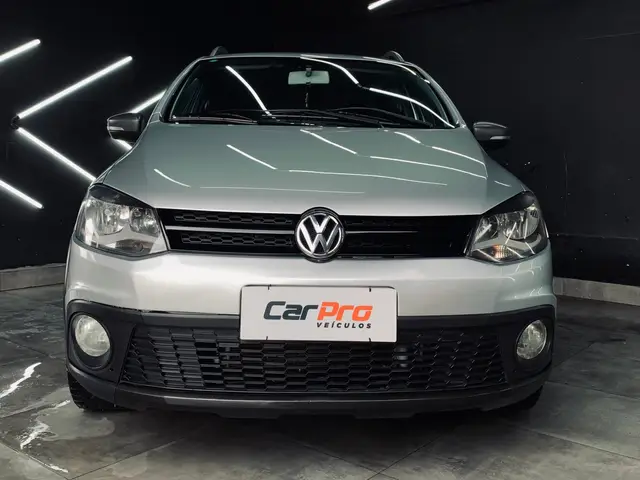 Carro Volkswagen CrossFox 2012 1.6 VHT (Flex)