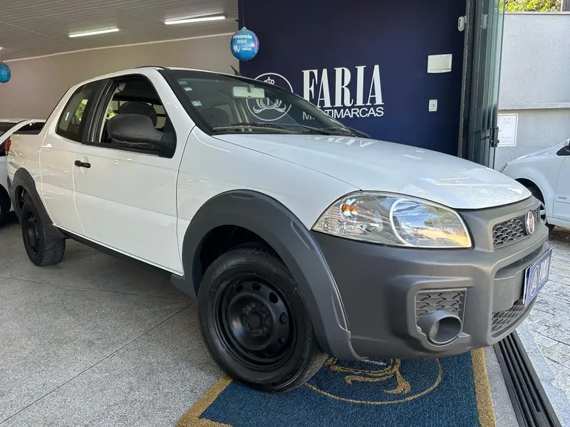 Fiat Strada Working 1.4 (Flex) (Cabine Dupla)