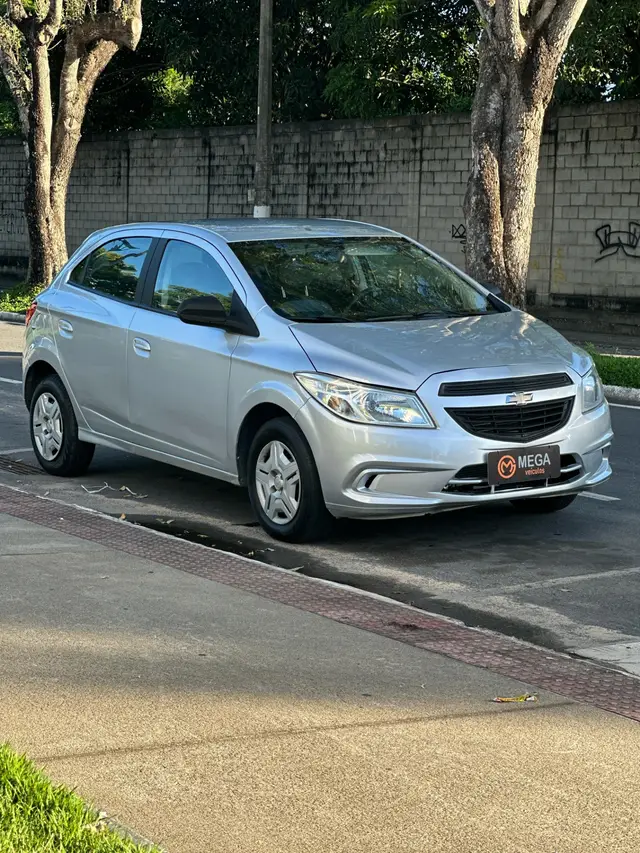 Carro Chevrolet Onix 2016 1.0 LS SPE/4