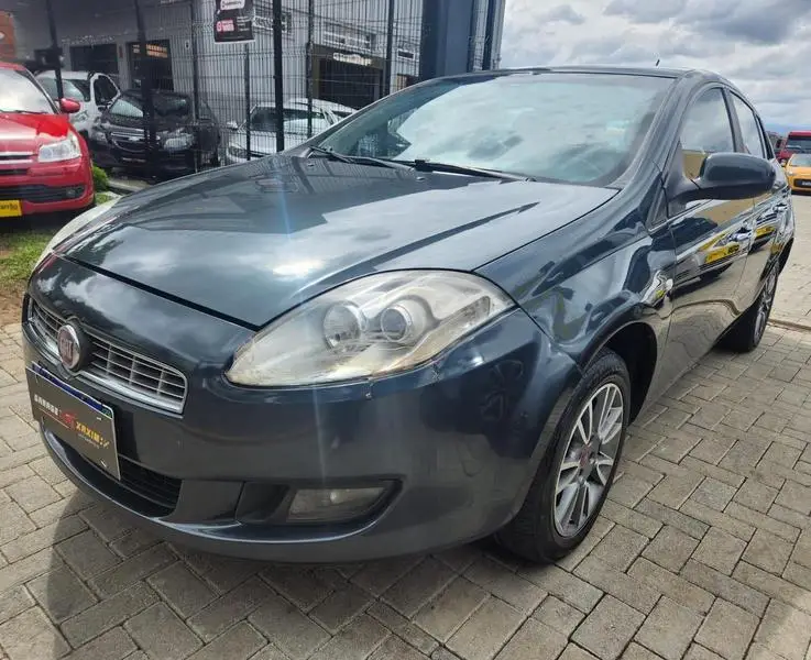 Fiat Bravo Essence 1.8 16V (Flex)