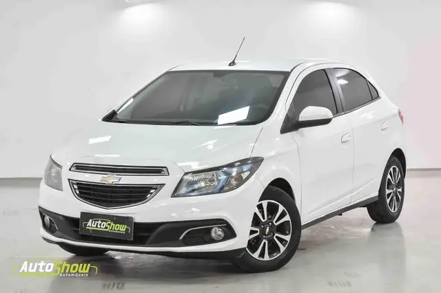 Carro Chevrolet Onix 2015 1.4 LTZ SPE/4 (Aut)