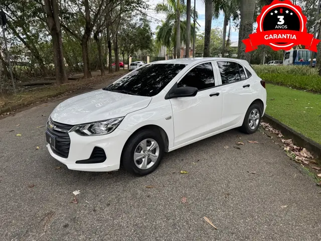 Carro Chevrolet Onix 2022 1.0 (Flex)