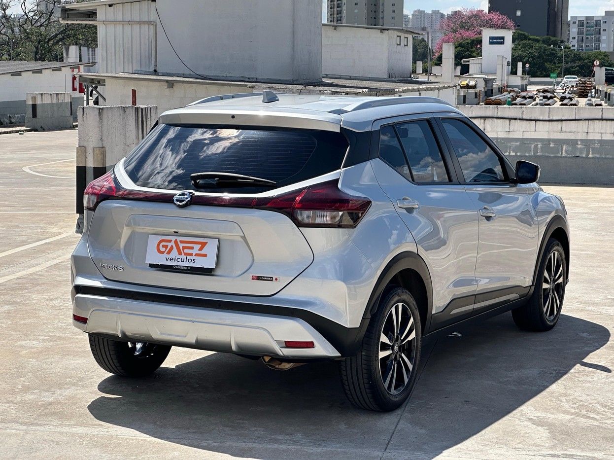 Nissan Kicks