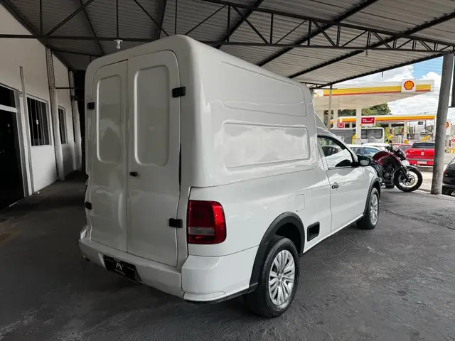 Carro Volkswagen Saveiro 2022 Robust 1.6 MSI CS (Flex)