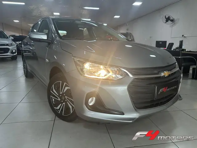 Carro Chevrolet Onix 2024 LT 1.0 Turbo